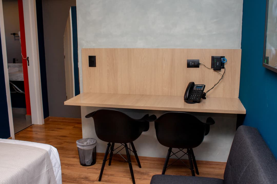 Premium Suite - Photo 4