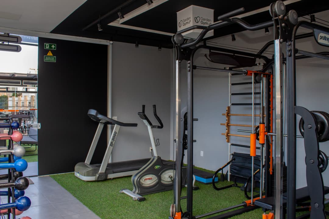 Suporte com halteres