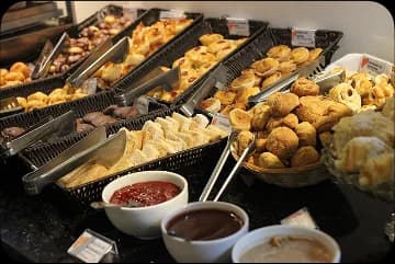 Delícias do café da manhã do hotel - Imagem 2